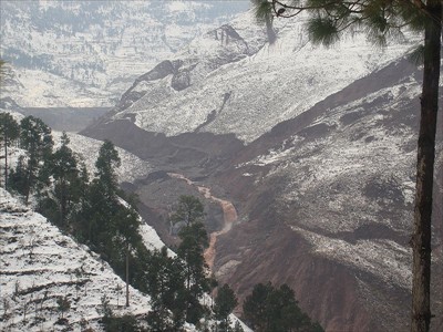 Breached Hattian landslide mass, Photo by Allahbukhsh Kausar at approximately 34.14612, 73.74196, Feb. 10th 2010